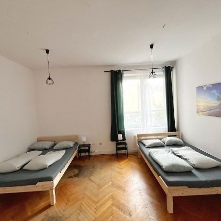 Nice View Rooms In Old Town Krakow Exterior photo